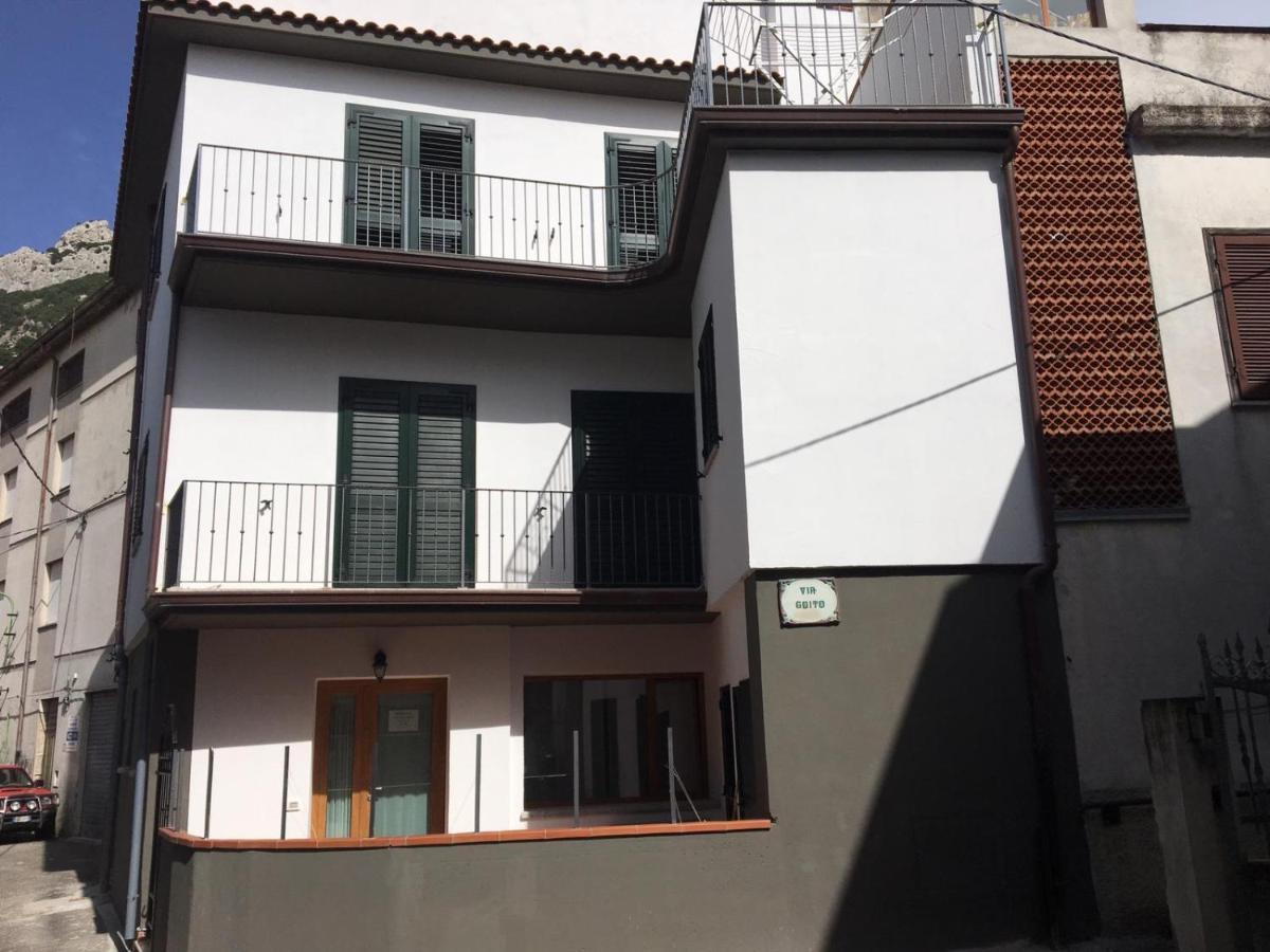 Cav Mameli Aparthotel Dorgali Exterior photo